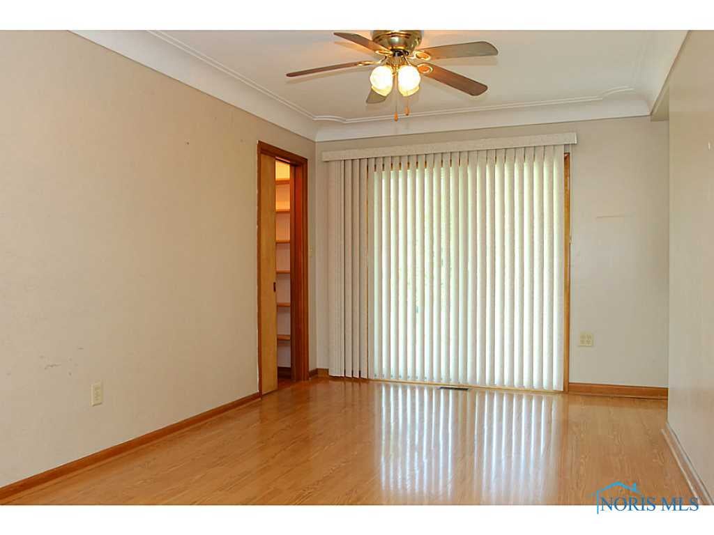 5870 Moline Martin Road Walbridge, OH 43465 - Photo 7 of 20 Gallery Image 7