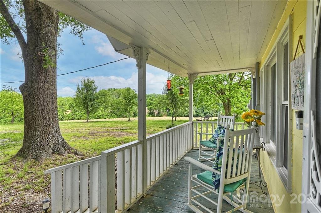 4107 East Lawyers Road Monroe, NC 28110 - Photo 4 of 48 Gallery Image 4
