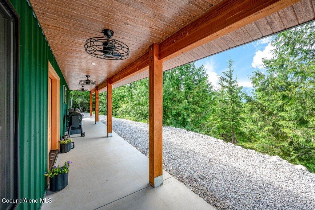 149 Idyllwild Road Sagle, ID 83860 - Photo 5 of 39 --4.jpg-SMALL
