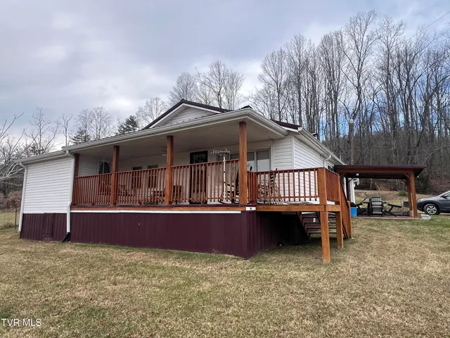 $199,000 | 293 Sub Holw Drive, Rose Hill, VA 24281