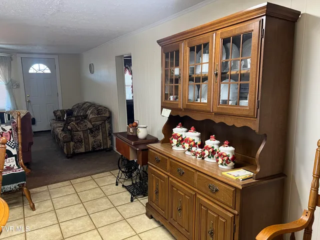 $199,000 | 293 Sub Holw Drive, Rose Hill, VA 24281