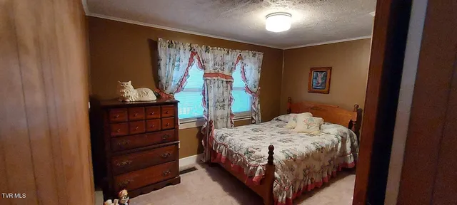 $199,000 | 293 Sub Holw Drive, Rose Hill, VA 24281