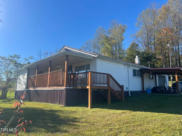 $199,000 | 293 Sub Holw Drive, Rose Hill, VA 24281