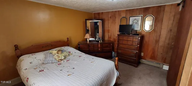 $199,000 | 293 Sub Holw Drive, Rose Hill, VA 24281