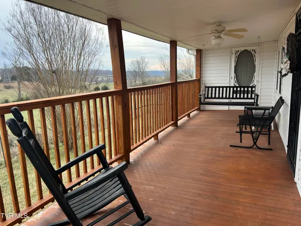 $199,000 | 293 Sub Holw Drive, Rose Hill, VA 24281