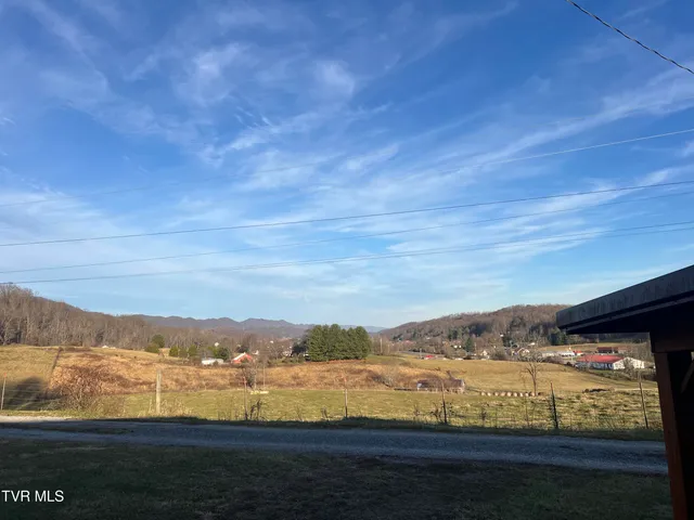 $199,000 | 293 Sub Holw Drive, Rose Hill, VA 24281