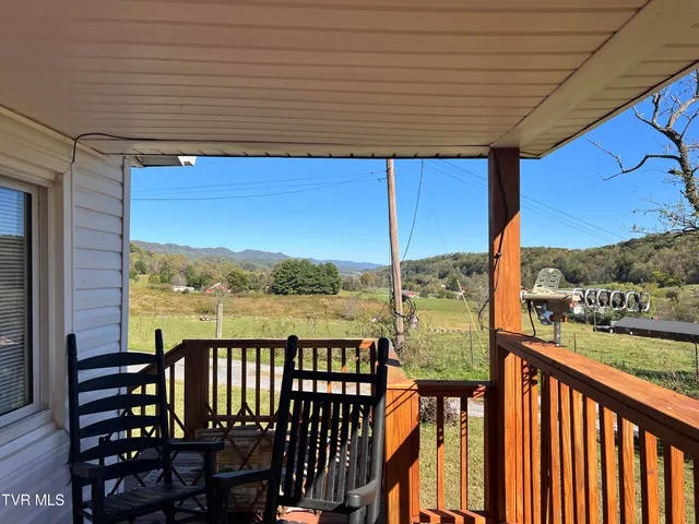 $199,000 | 293 Sub Holw Drive, Rose Hill, VA 24281