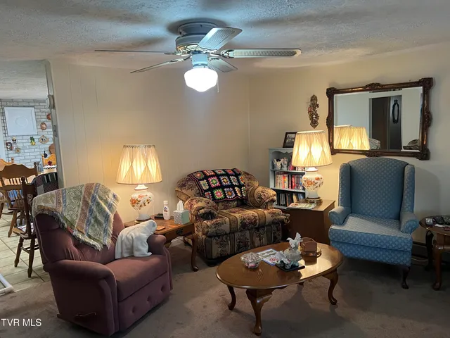 $199,000 | 293 Sub Holw Drive, Rose Hill, VA 24281