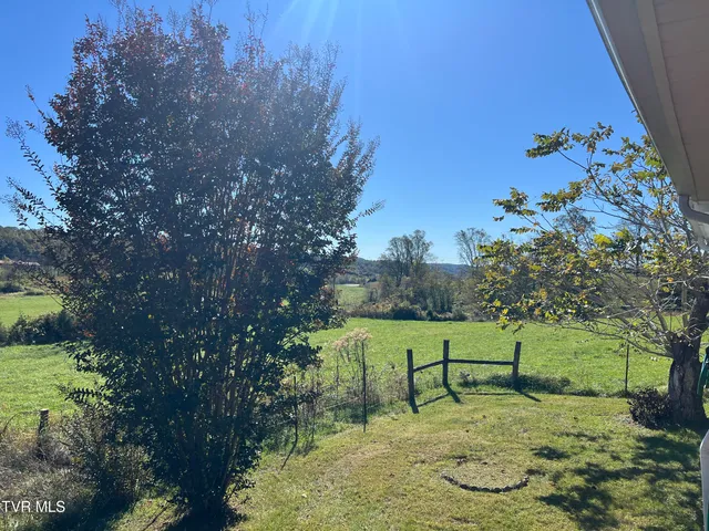 $199,000 | 293 Sub Holw Drive, Rose Hill, VA 24281