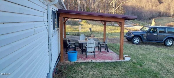 $199,000 | 293 Sub Holw Drive, Rose Hill, VA 24281