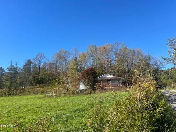 $199,000 | 293 Sub Holw Drive, Rose Hill, VA 24281