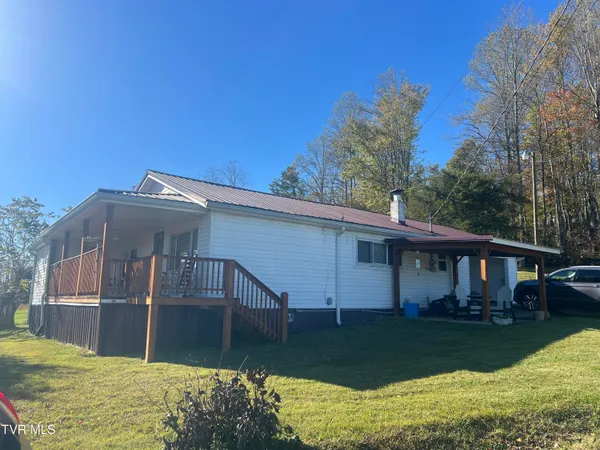 $199,000 | 293 Sub Holw Drive, Rose Hill, VA 24281