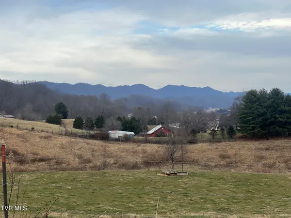 $199,000 | 293 Sub Holw Drive, Rose Hill, VA 24281