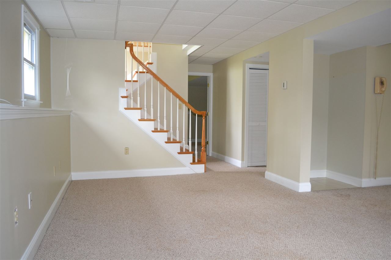8 Blossom Road Windham, NH 03087 - Photo 11 of 20