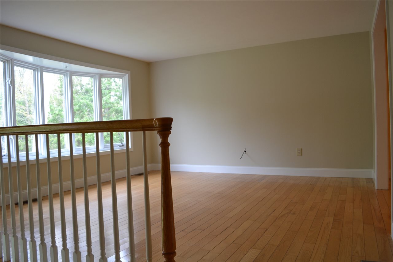 8 Blossom Road Windham, NH 03087 - Photo 4 of 20