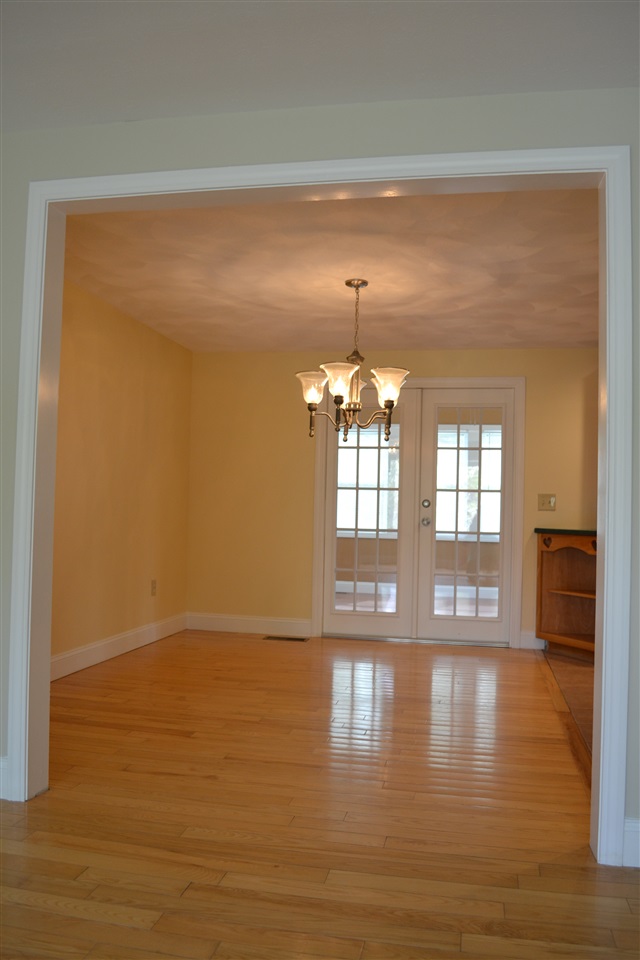 8 Blossom Road Windham, NH 03087 - Photo 9 of 20