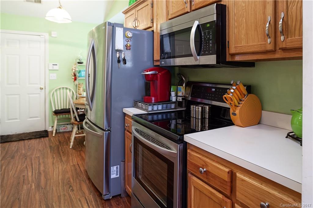 12444 Cardinal Point Road Charlotte, NC 28269 - Photo 7 of 21 Gallery Image 7