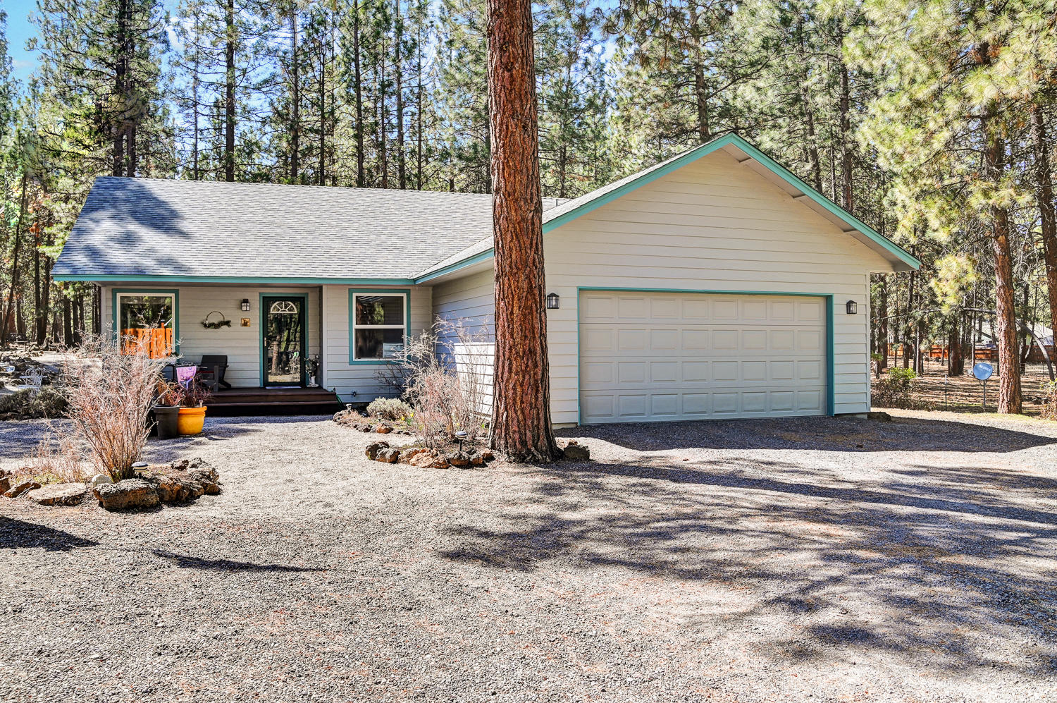 60065 Agate Road Bend, OR 97702 - Photo 37 of 40 60065 Agate Rd