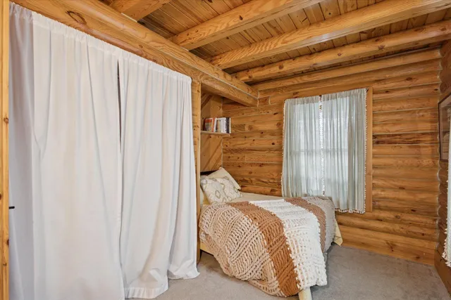 $600,000 | 8484 North Rollin Highway, Addison, MI 49220