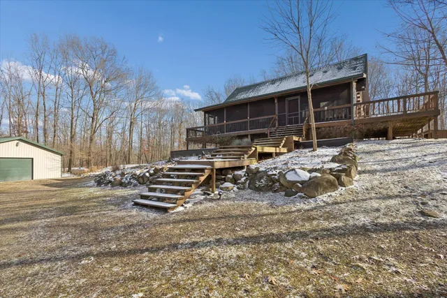 $600,000 | 8484 North Rollin Highway, Addison, MI 49220