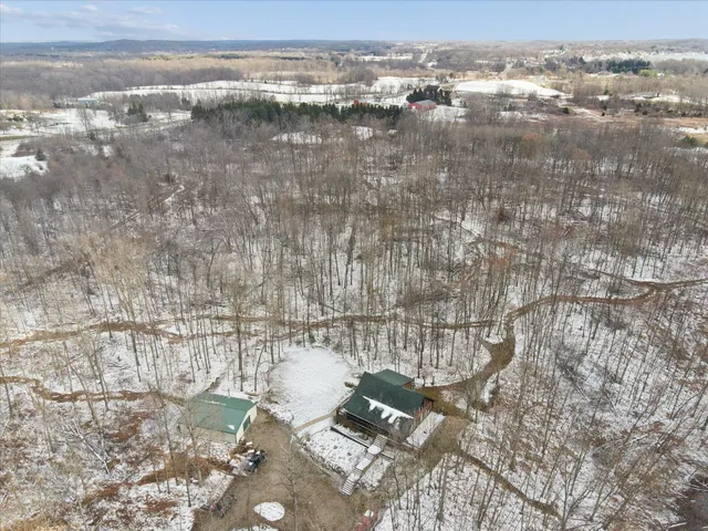 $600,000 | 8484 North Rollin Highway, Addison, MI 49220