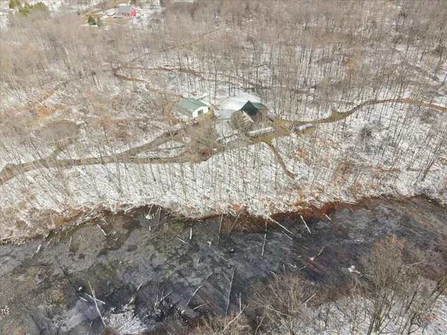 $600,000 | 8484 North Rollin Highway, Addison, MI 49220