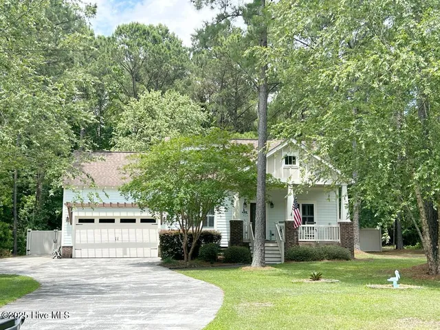 $455,000 | 24 Muscadine Court, Minnesott Beach, NC 28510