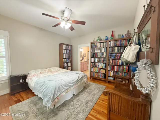 $455,000 | 24 Muscadine Court, Minnesott Beach, NC 28510