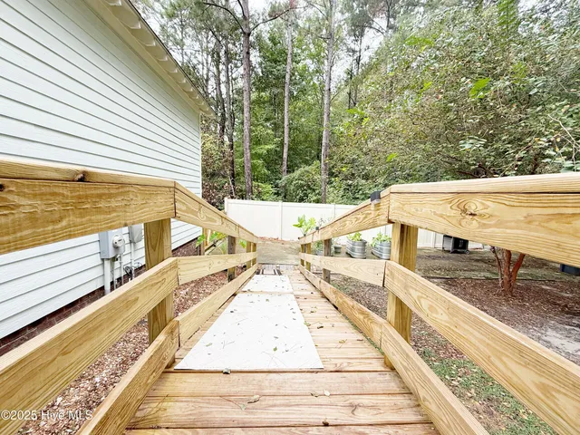 $455,000 | 24 Muscadine Court, Minnesott Beach, NC 28510