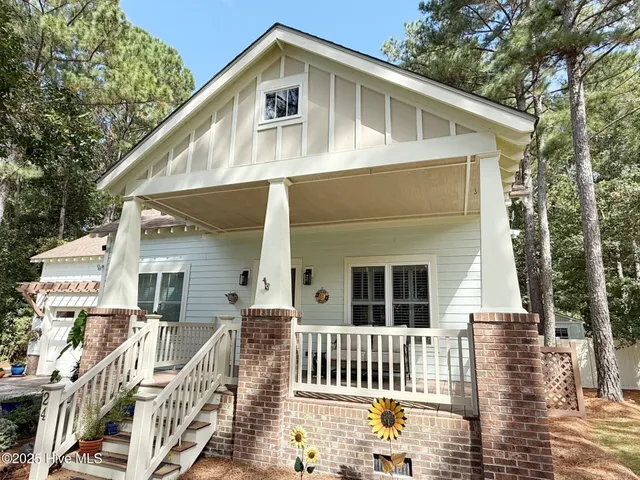 $455,000 | 24 Muscadine Court, Minnesott Beach, NC 28510