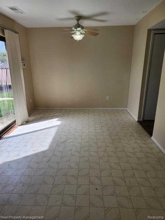 23560 Lahser Road Southfield, MI 48033 - Photo 6 of 19