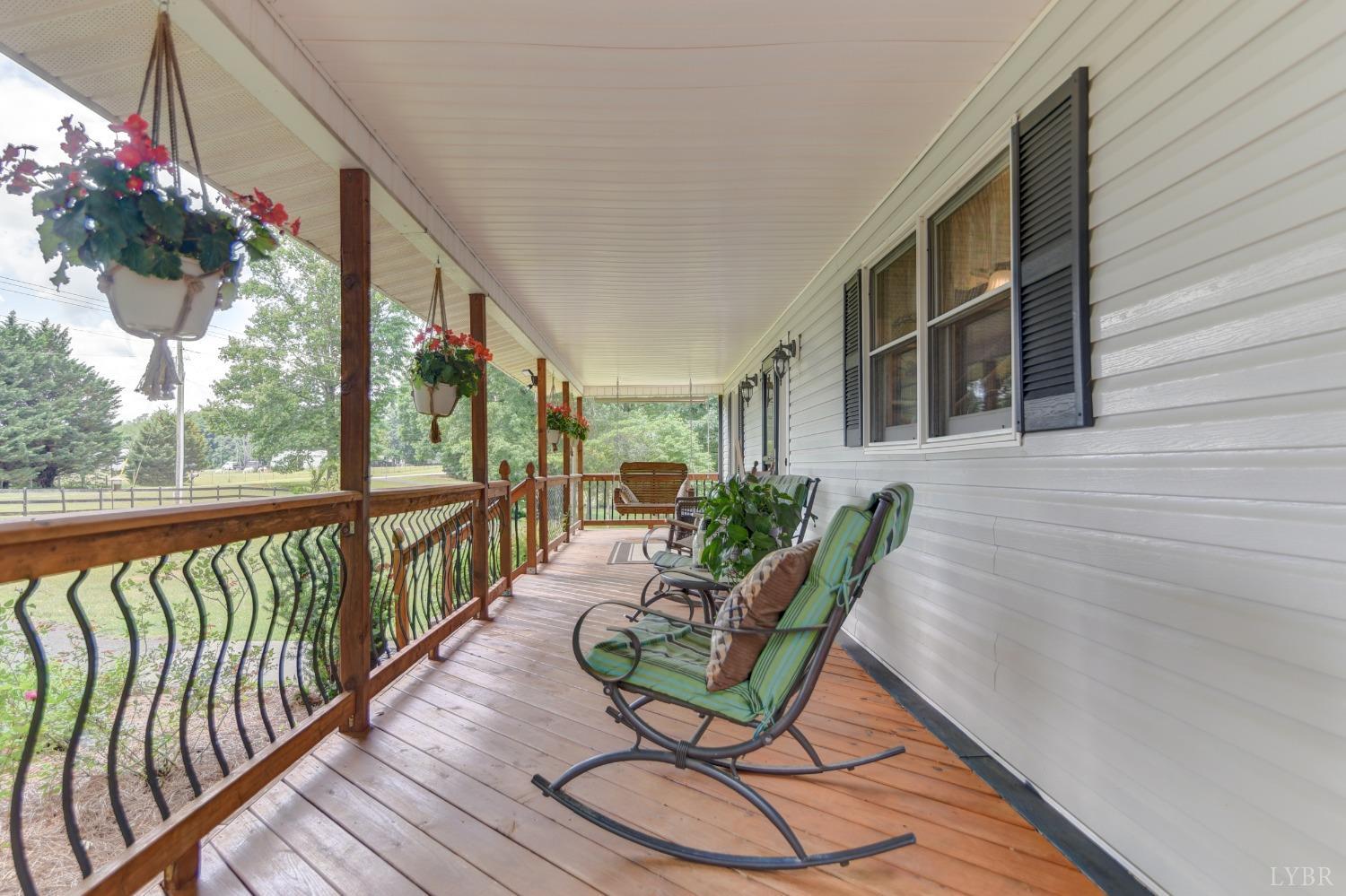 5140 Shingle Block Road Bedford, VA 24523 - Photo 3 of 60 Gallery Image 3