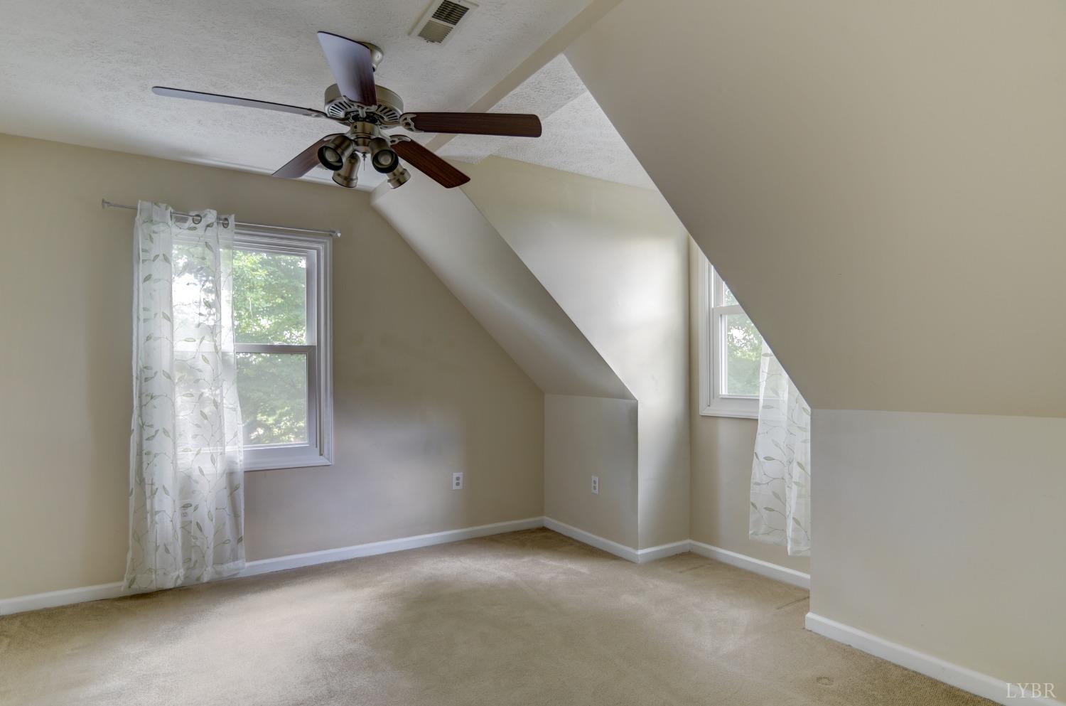 5140 Shingle Block Road Bedford, VA 24523 - Photo 33 of 60 Gallery Image 33