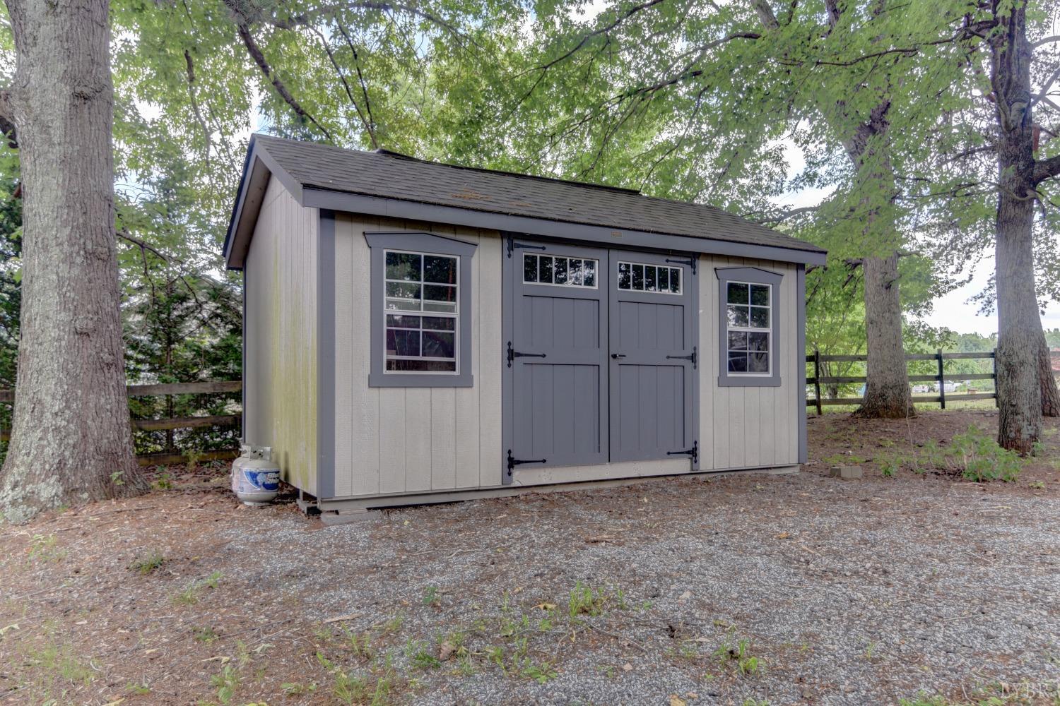 5140 Shingle Block Road Bedford, VA 24523 - Photo 45 of 60 Gallery Image 45
