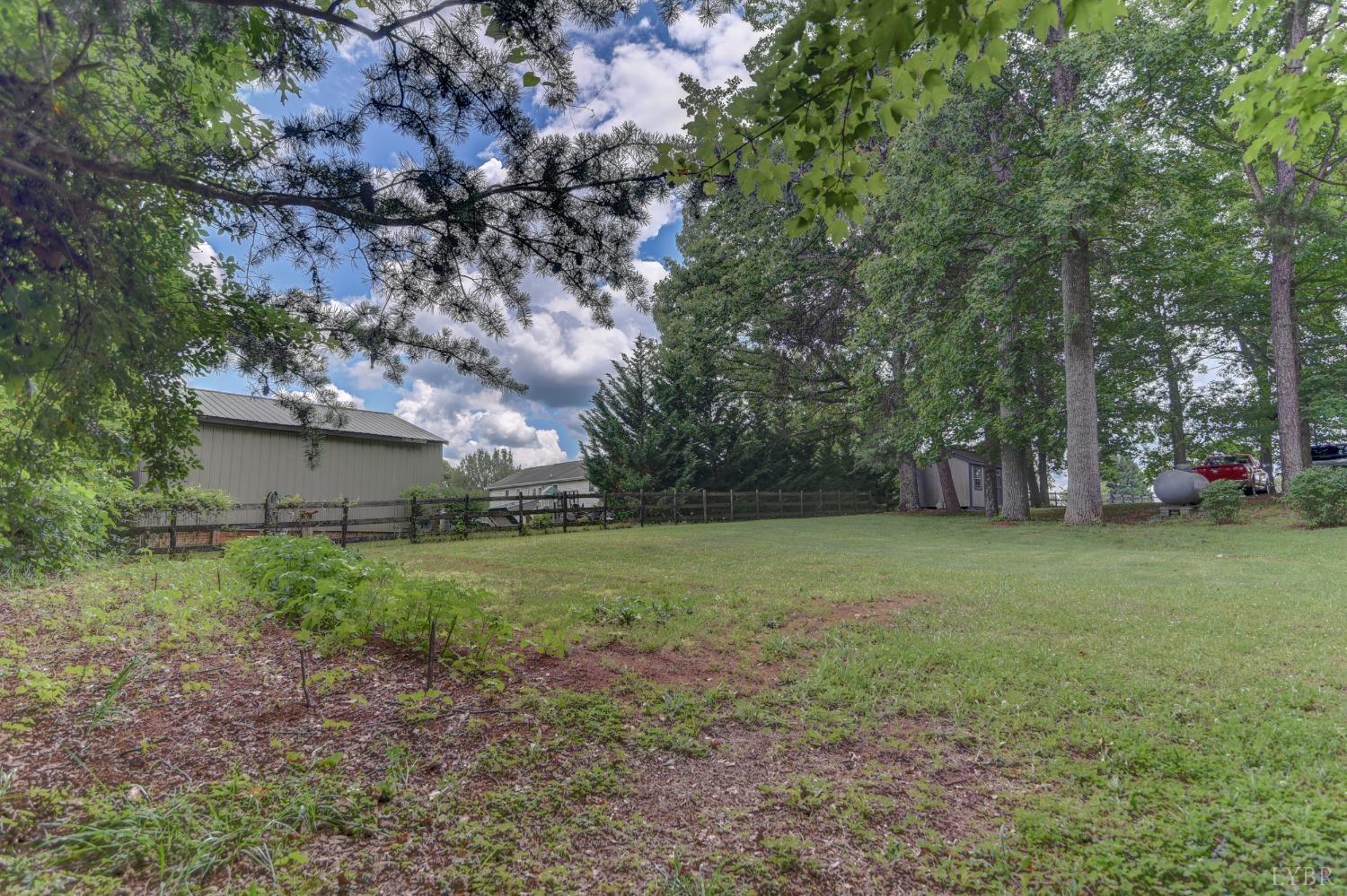 5140 Shingle Block Road Bedford, VA 24523 - Photo 49 of 60 Gallery Image 49