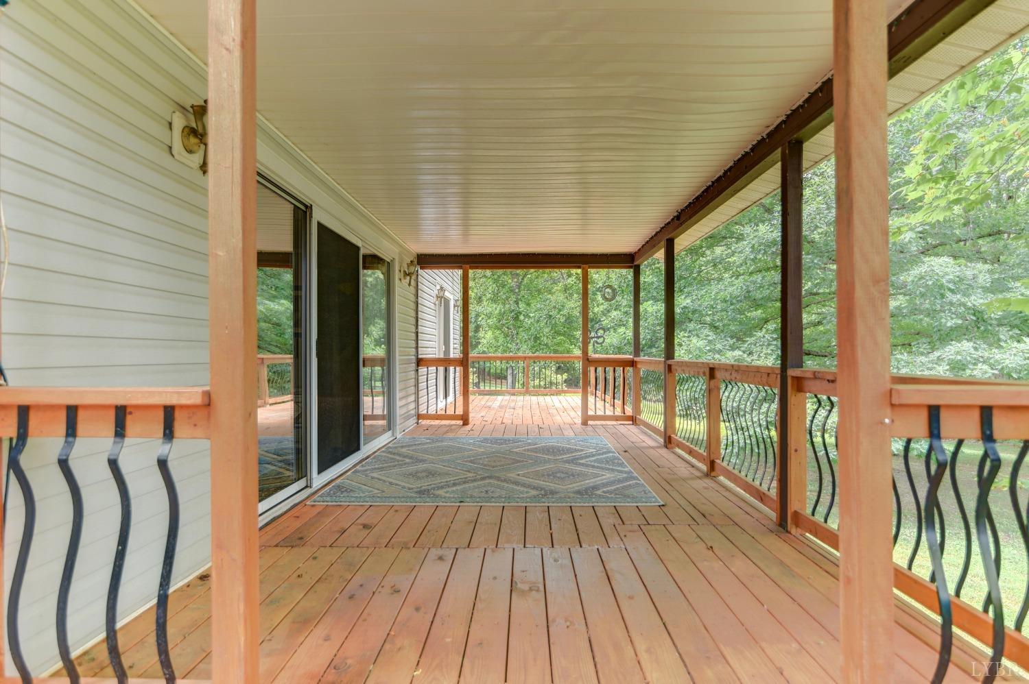 5140 Shingle Block Road Bedford, VA 24523 - Photo 5 of 60 Gallery Image 5