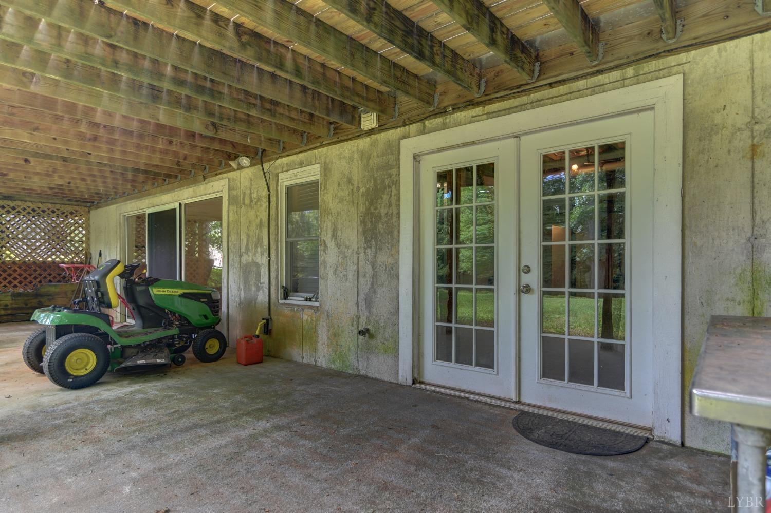5140 Shingle Block Road Bedford, VA 24523 - Photo 51 of 60 Gallery Image 51