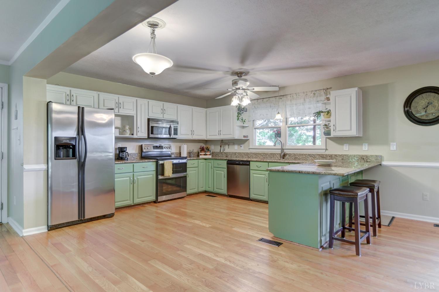 5140 Shingle Block Road Bedford, VA 24523 - Photo 10 of 60 Gallery Image 10