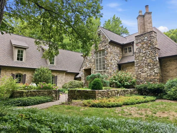 $1,900,000 | 6014 Old Field Drive, Chapel Hill, NC 27514
