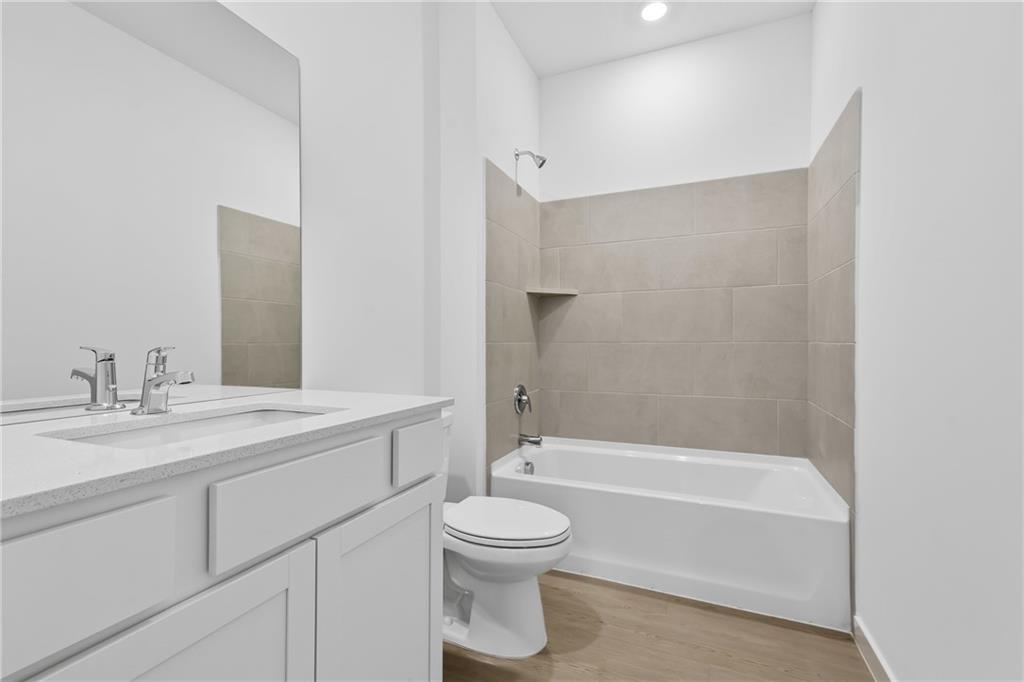 21335 Cleveland St Spring Hill Spring Hill, KS 66083 - Photo 25 of 28 Gallery Image 25