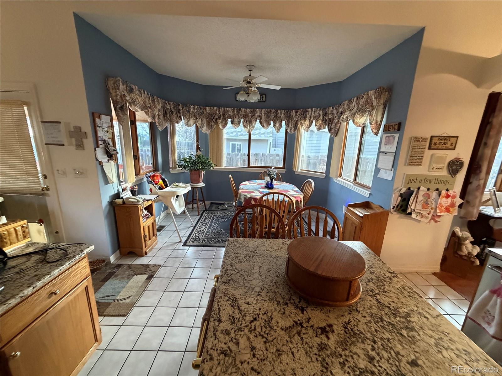 5372 Yank Way Arvada, CO 80002 - Photo 5 of 26