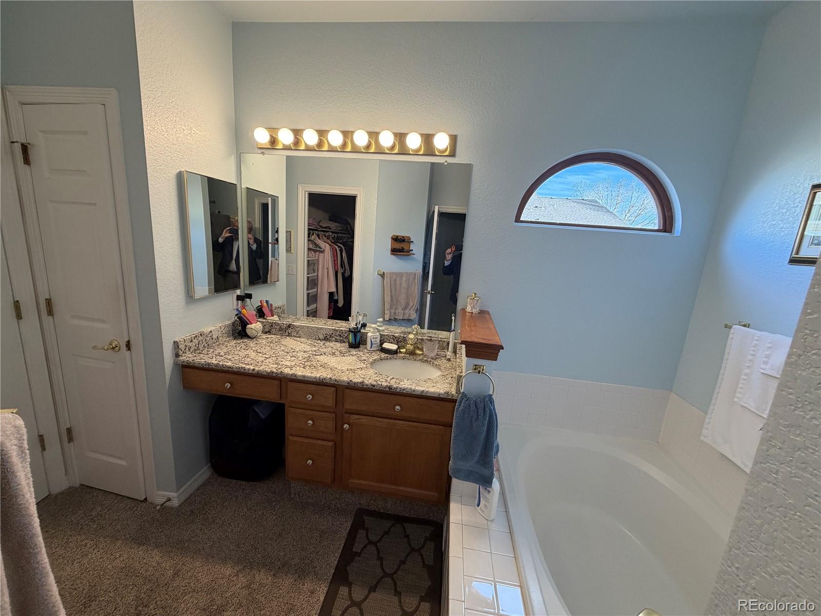 5372 Yank Way Arvada, CO 80002 - Photo 8 of 26