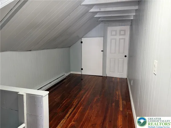 $2,350 | 212 Messinger Street, Bangor, PA 18013