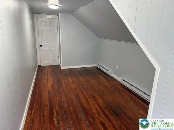 $2,350 | 212 Messinger Street, Bangor, PA 18013