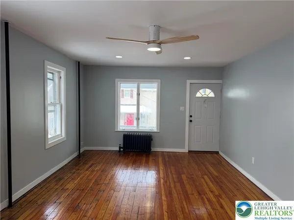 $2,350 | 212 Messinger Street, Bangor, PA 18013