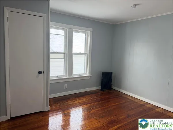 $2,350 | 212 Messinger Street, Bangor, PA 18013