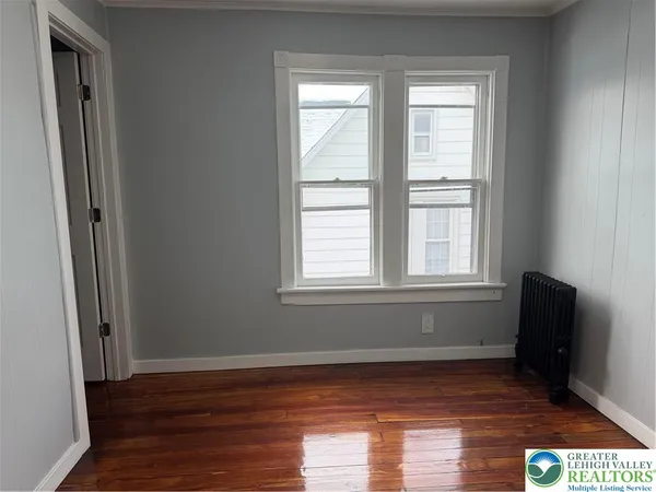 $2,350 | 212 Messinger Street, Bangor, PA 18013