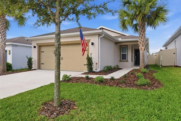$364,900 | 2113 Canopy Terrace Boulevard, DeLand, FL 32724