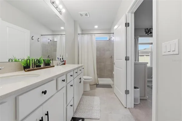 $364,900 | 2113 Canopy Terrace Boulevard, DeLand, FL 32724