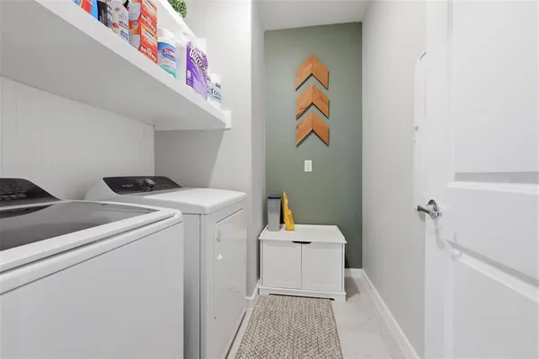 $364,900 | 2113 Canopy Terrace Boulevard, DeLand, FL 32724